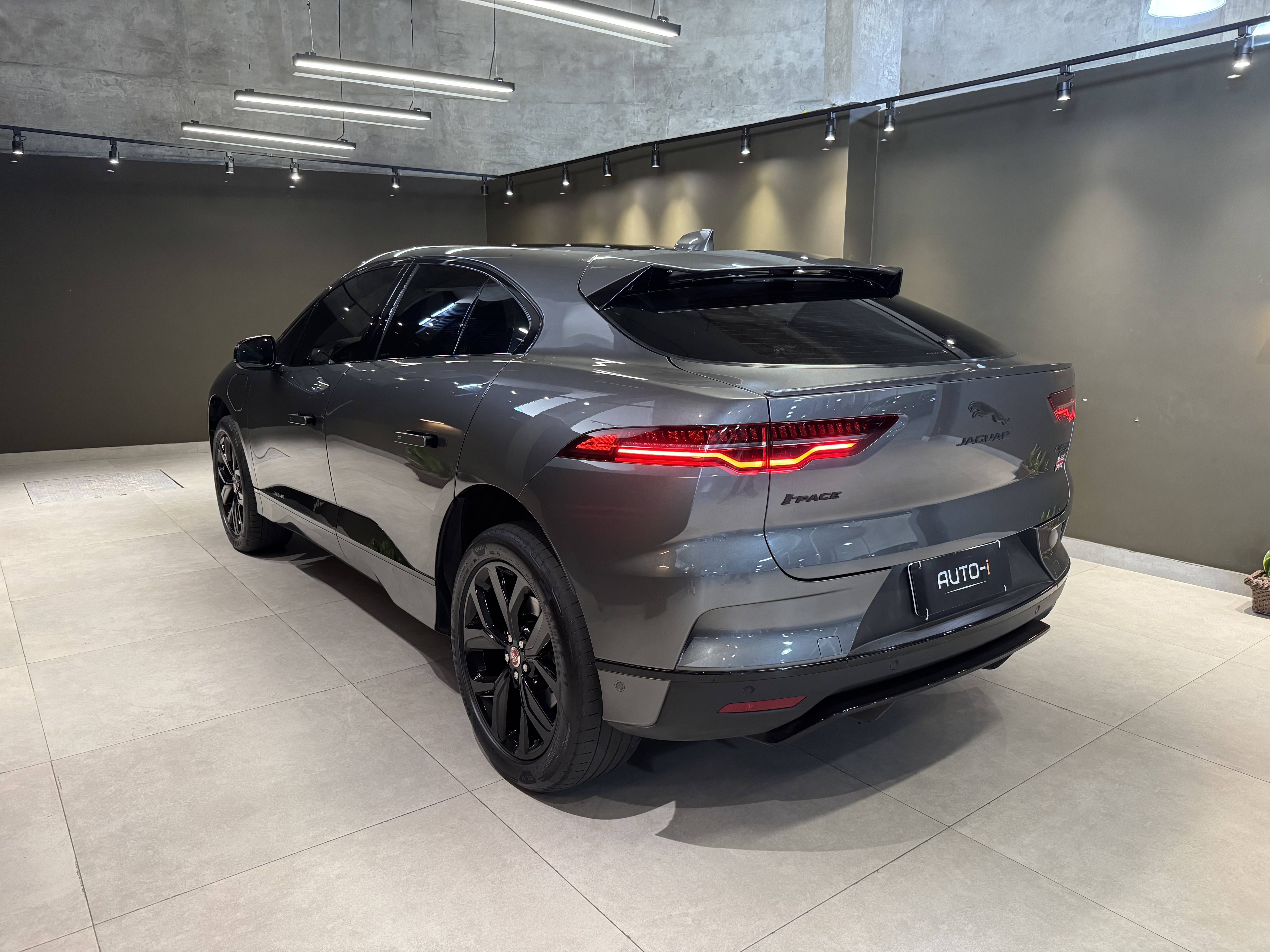 I-Pace SE EV400 AWD Aut. (Elétrico) - foto 6